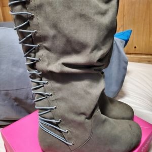 Olive tall boots suede brand new by Shoe Dazzle size 9 wide calf and foot